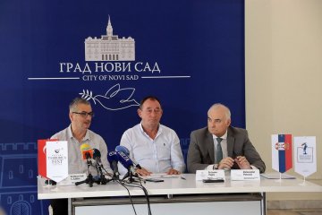 Sırbistan'ın Tamburica Festivali ile Balkan Panorama Film Festivali arasında iş birliği protokolü imzalandı.